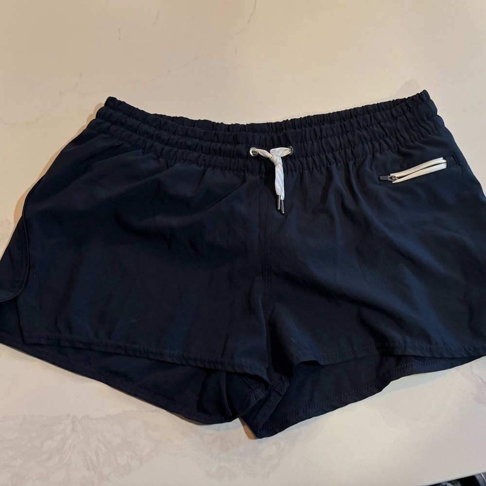Vuori Women’s Black Athletic Shorts